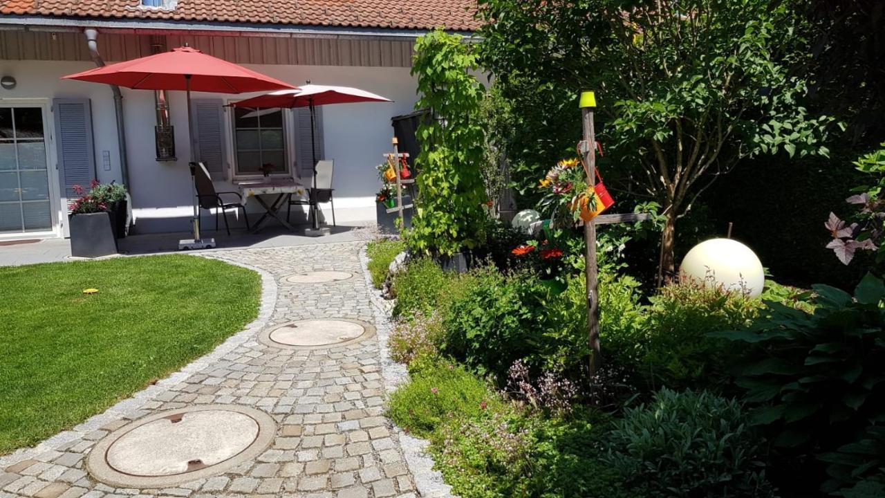 אוברוייטה Ferienhaus Schoenebuehl מראה חיצוני תמונה
