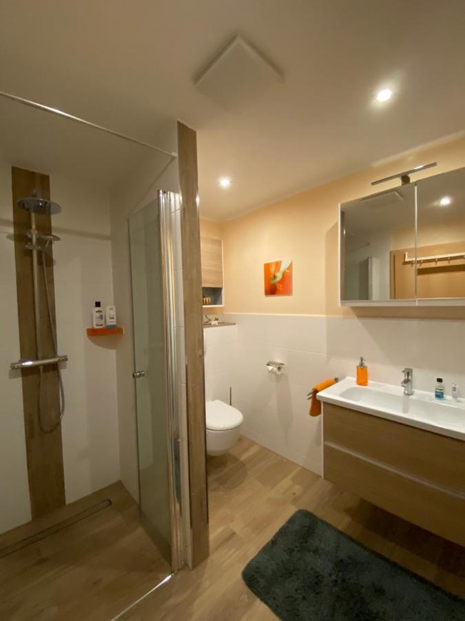 אוברוייטה Ferienhaus Schoenebuehl מראה חיצוני תמונה