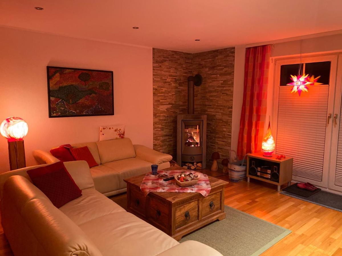 אוברוייטה Ferienhaus Schoenebuehl מראה חיצוני תמונה